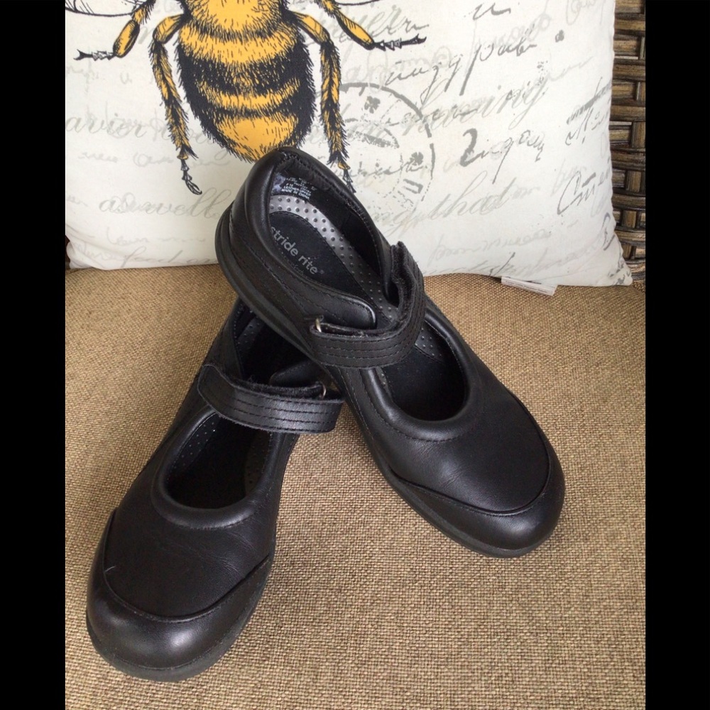 Life Stride Mary Janes Size 13.5 W